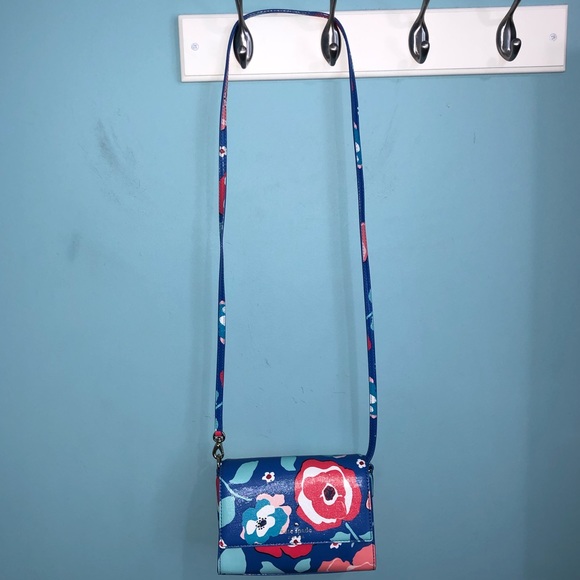 kate spade Handbags - Kate Spade blue floral crossbody purse